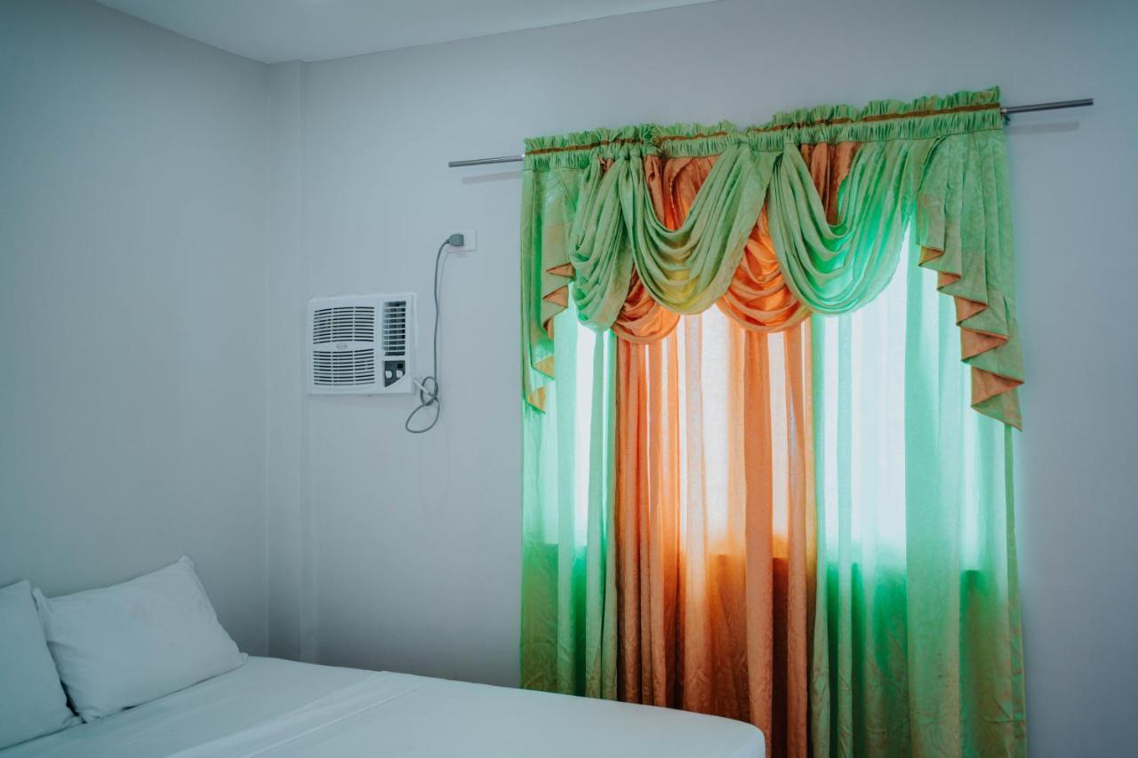 סבו 4K'S Pension House By Cocotel - Fully Vaccinated Staff מראה חיצוני תמונה